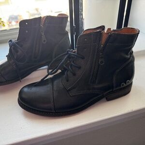 BedStu Ankle Boots